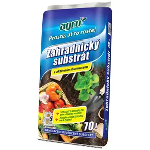 Универсален торфен субстрат за градина AGRO 70 l
